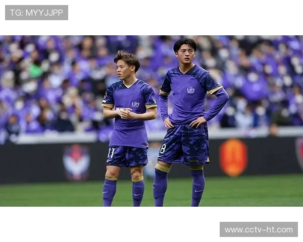 室井彗佑进球助力横滨FC1-0小胜福冈黄蜂夺得宝贵三分 室井彗佑进球助力横滨FC1-0小胜福冈黄蜂夺得宝贵三分
